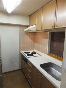 水廻りをリフレッシュ!壁面収納でTV周辺がスッキリ 水廻りをリフレッシュ!壁面収納でTV周辺がスッキリ